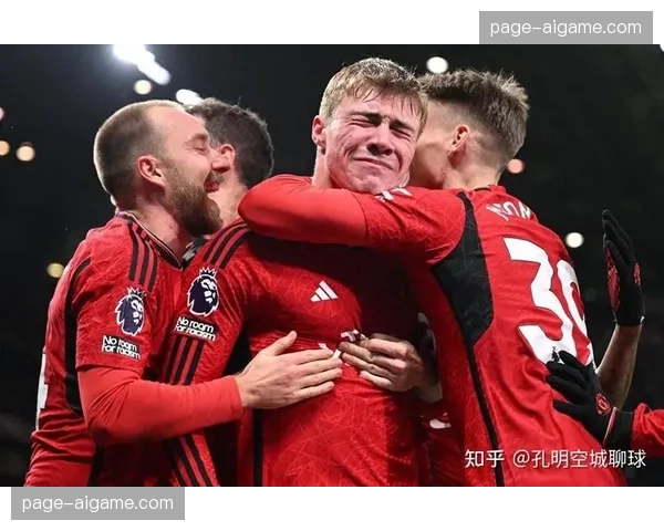 阿斯顿维拉2-2战平曼联，争四形势依然胶着